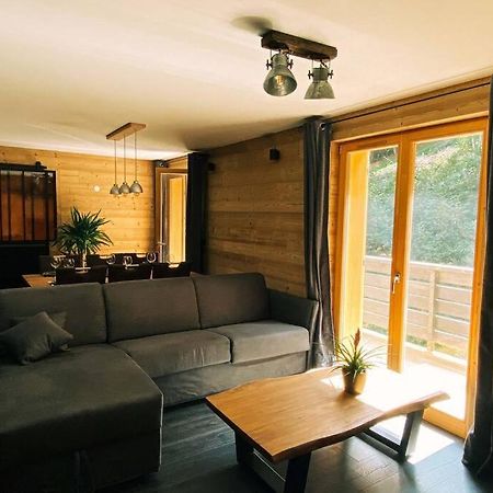 La Pepite Des Aiguilles Apartment เลอุชส์ ภายนอก รูปภาพ